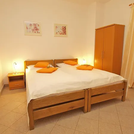 Apartamento Apartments Pula 1514