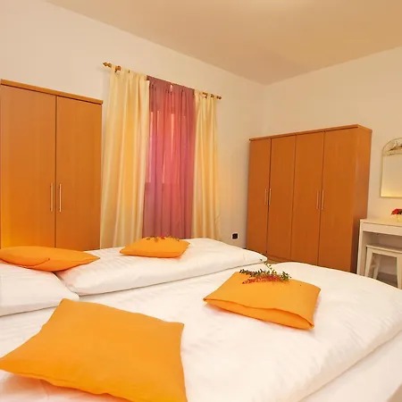 Apartments Pula 1514
